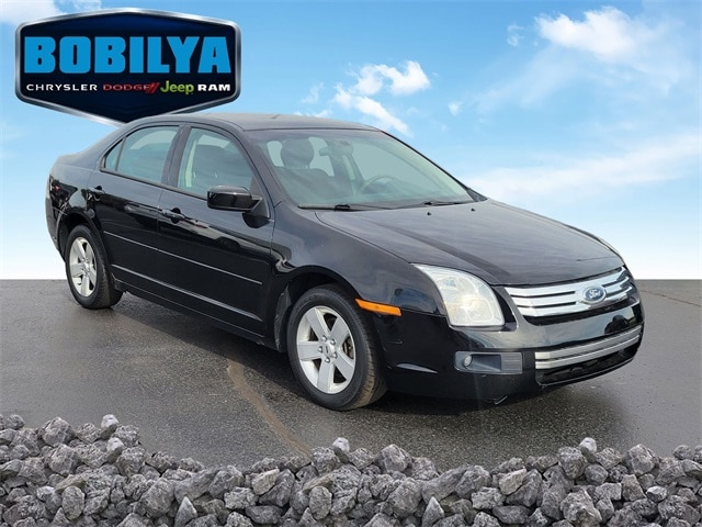 Used 2008 Ford Fusion SE with VIN 3FAHP07Z98R223920 for sale in Coldwater, MI
