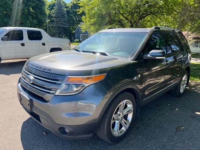 2015 Ford Explorer Limited 4x4's photo