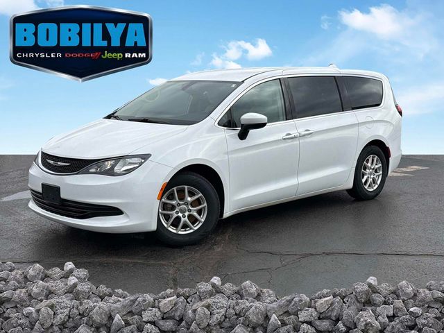 2017 Chrysler Pacifica LX