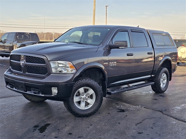 2016 RAM Ram 1500 Pickup Outdoorsman's photo