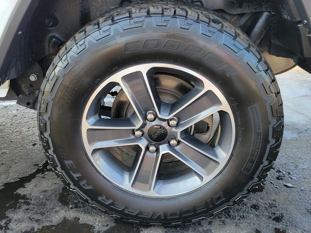 2023 Jeep Wrangler 4-Door Sahara - Photo 11