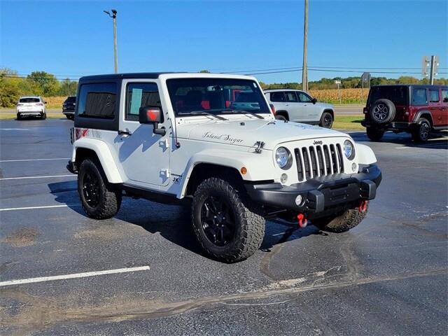 2016 Jeep Wrangler Sahara photo 3
