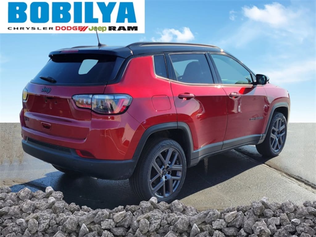 New 2026 Jeep Compass LIMITED ALTITUDE 4X4 Sport Utility