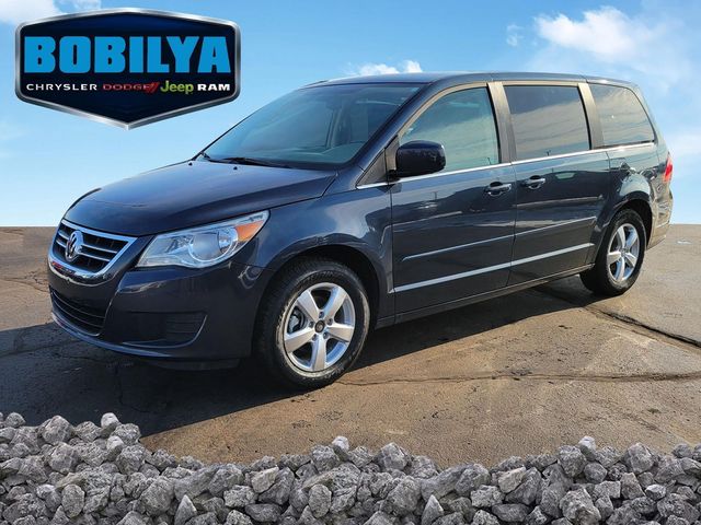 2009 Volkswagen Routan S