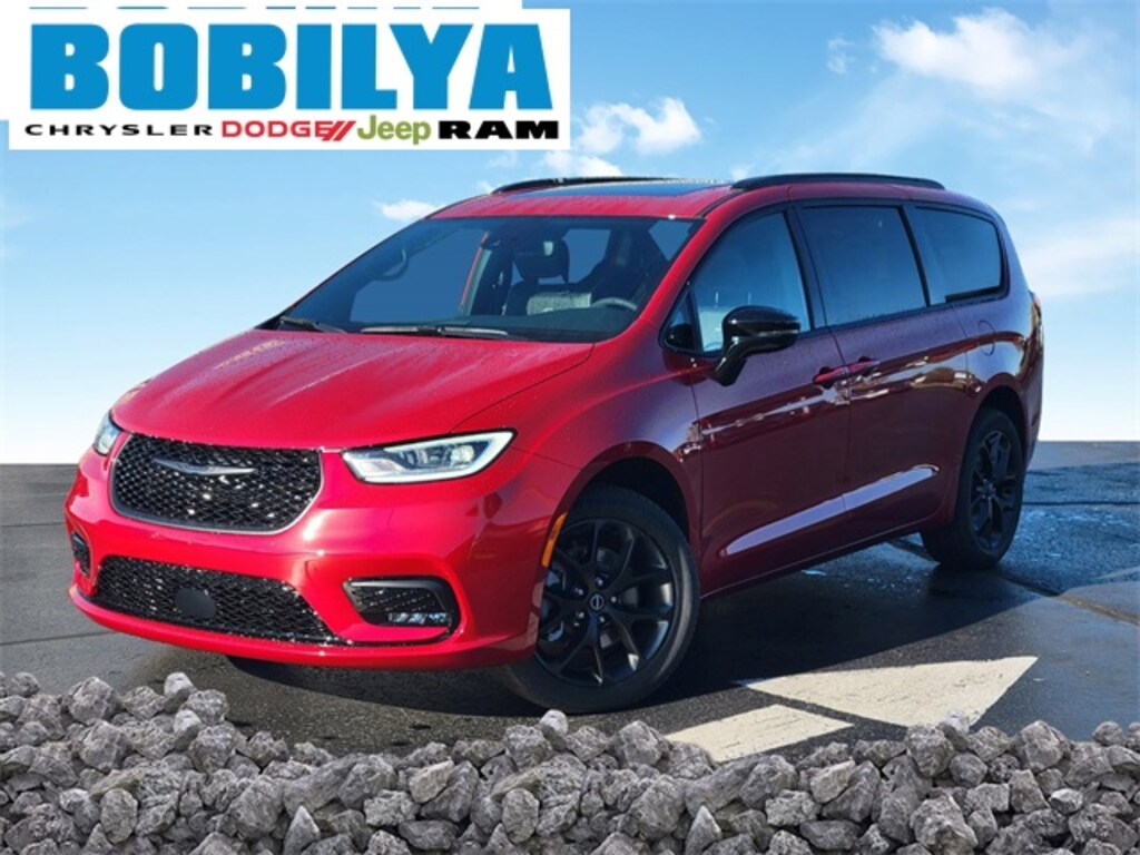 New 2026 Chrysler Pacifica LIMITED AWD Passenger Van