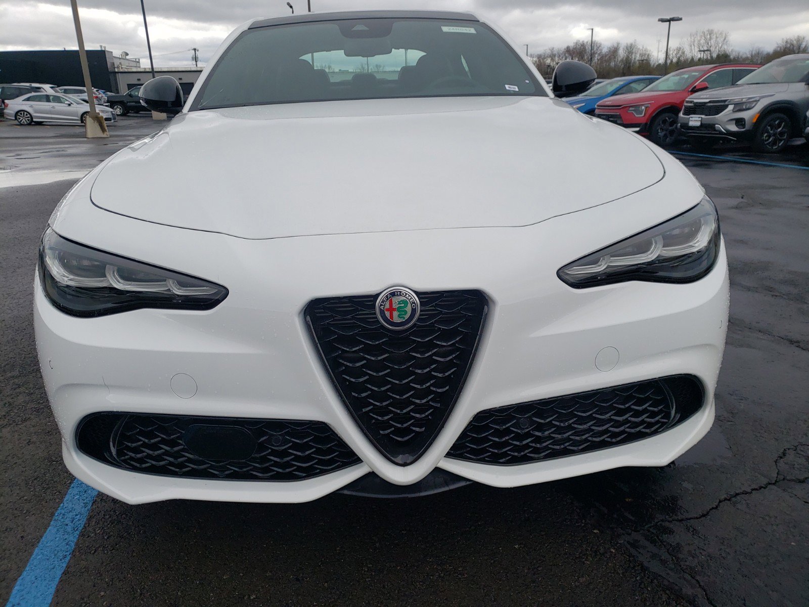 2024 Alfa Romeo Giulia SPRINT photo 2