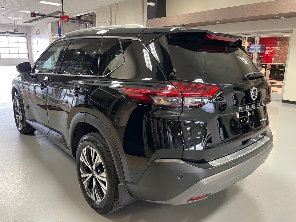 2021 Nissan Rogue SV AWD photo 4