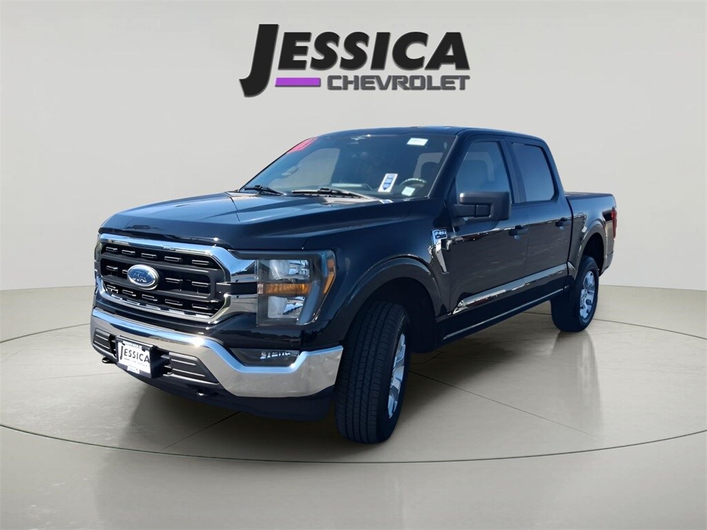 2023 Ford F-150 XLT photo 3