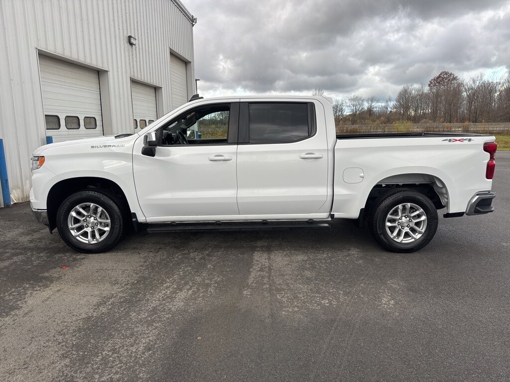 Used 2022 Chevrolet Silverado 1500 LT Truck
