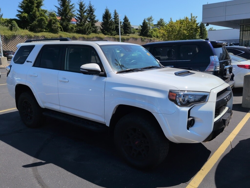 2023 Toyota 4Runner TRD Pro photo 3