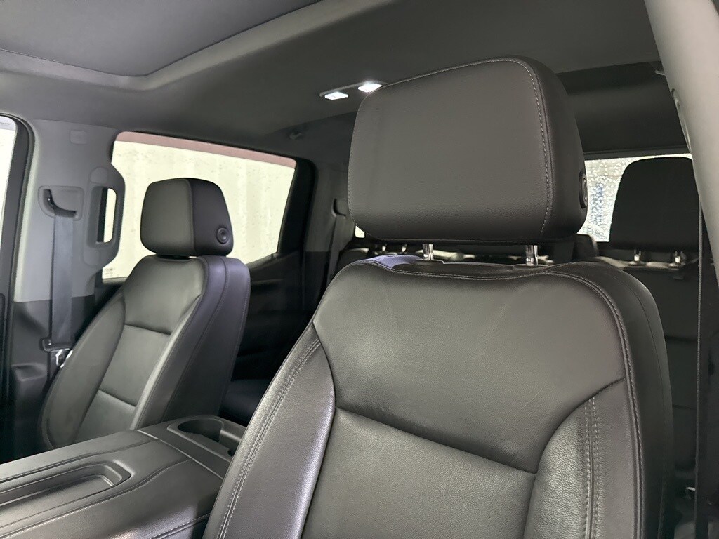 2020 Chevrolet Silverado 1500 RST Custom photo 4