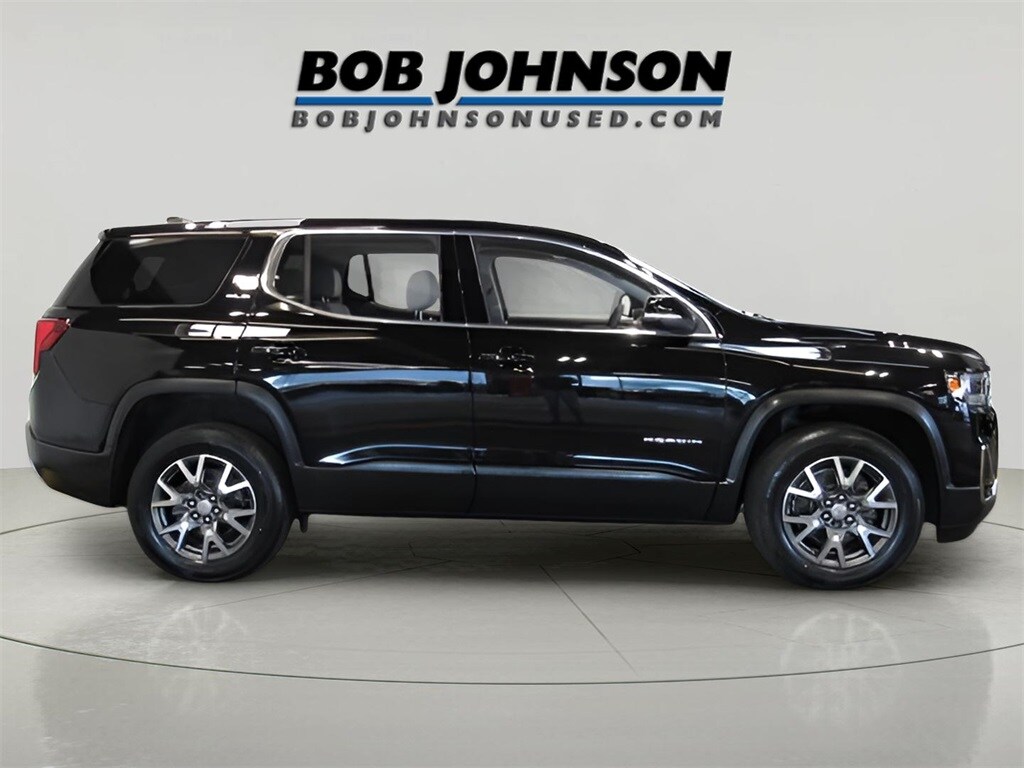 2023 Gmc Acadia SLE photo 3