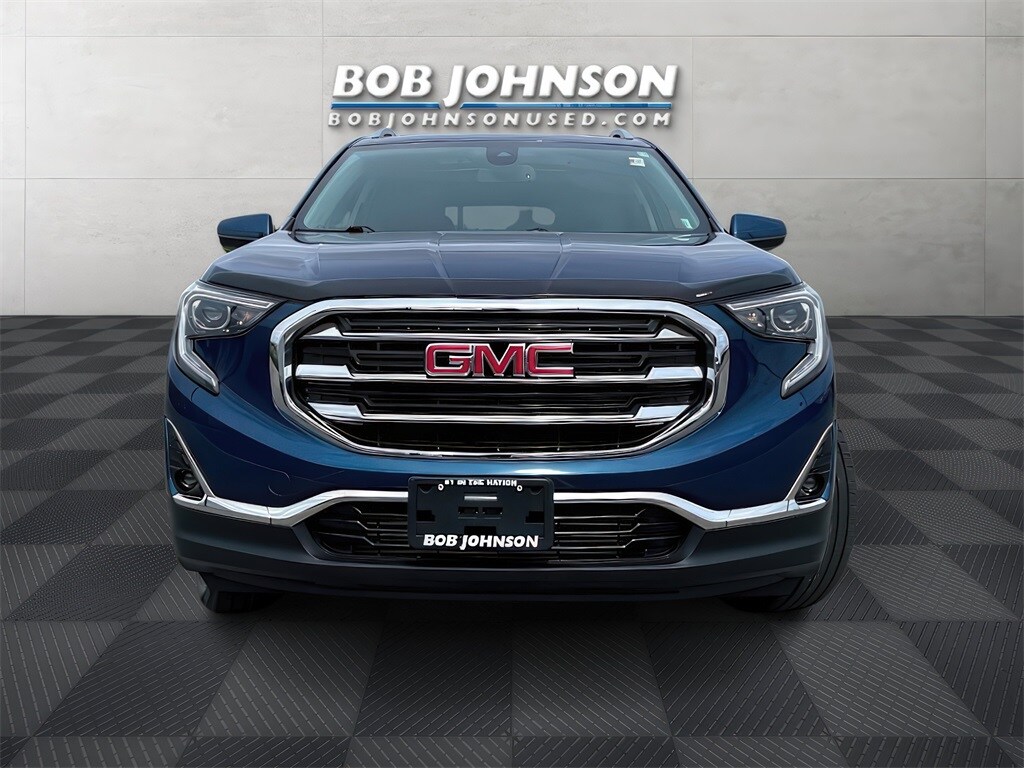 2021 Gmc Terrain SLT photo 2
