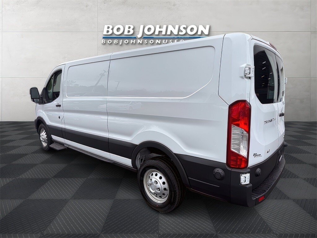 2023 Ford Transit photo 4