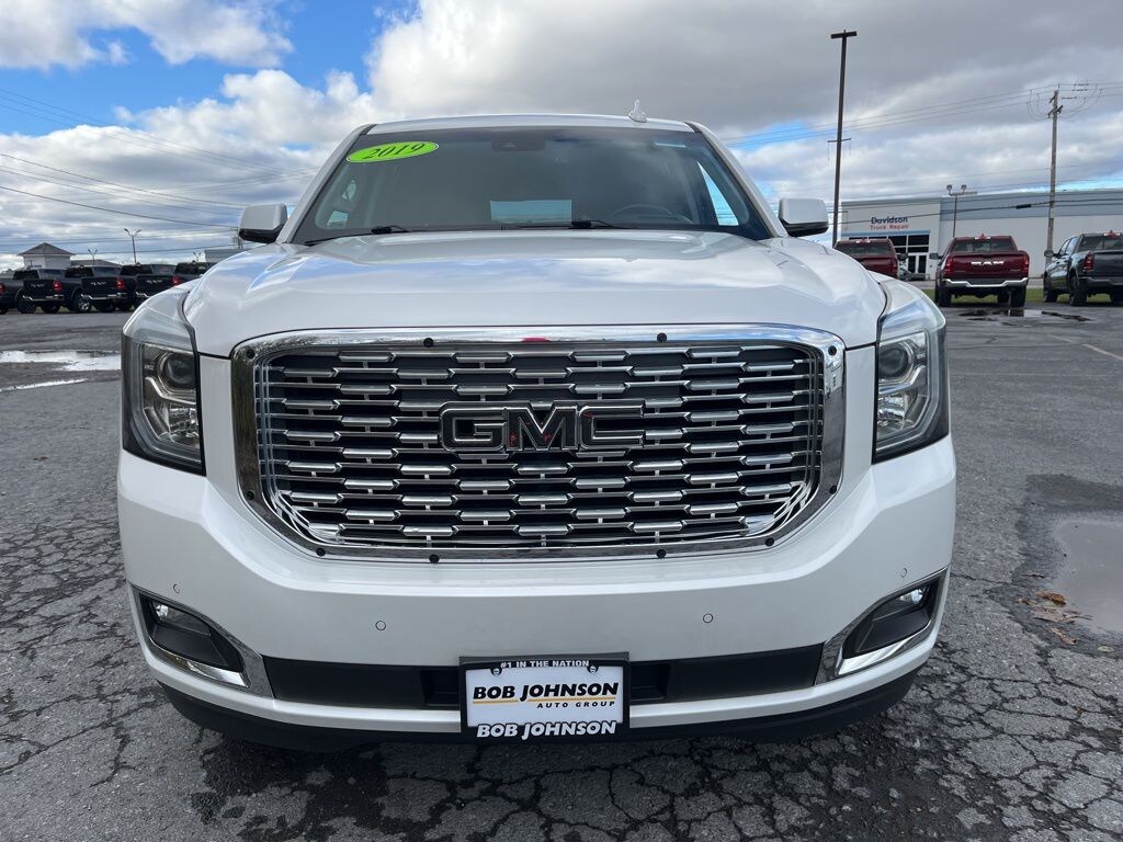 Used 2019 GMC Yukon XL Denali SUV