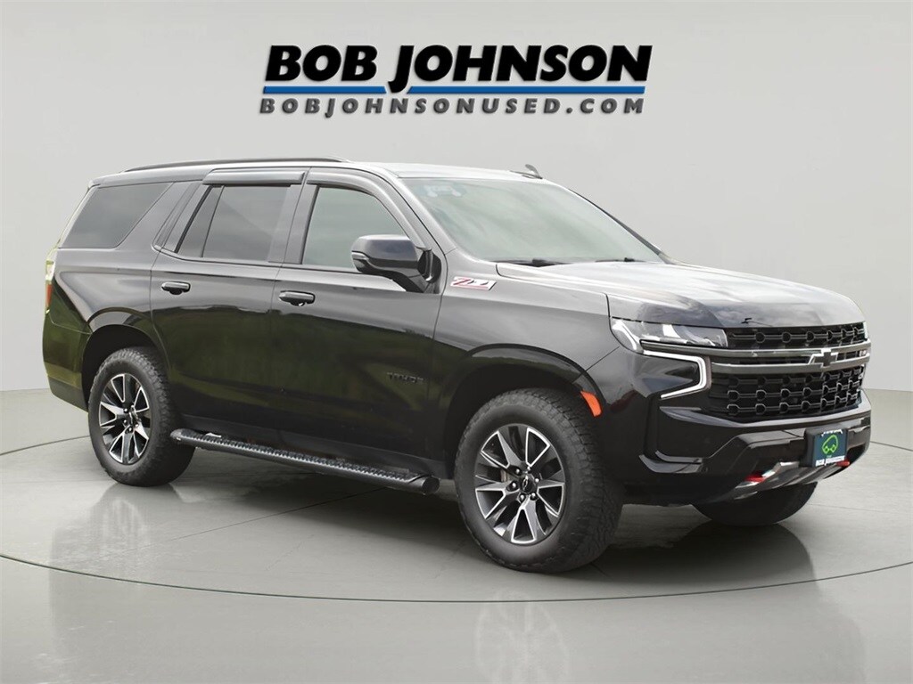 2021 Chevrolet Tahoe Z71 photo 2