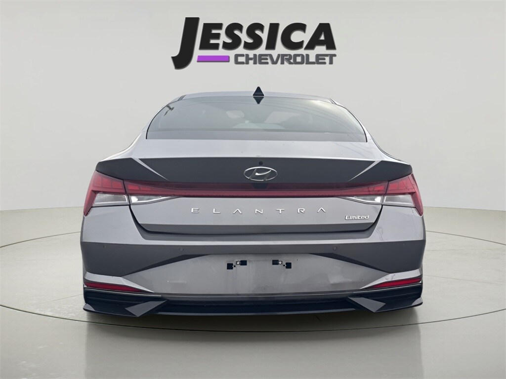 Used 2023 Hyundai Elantra Limited Sedan