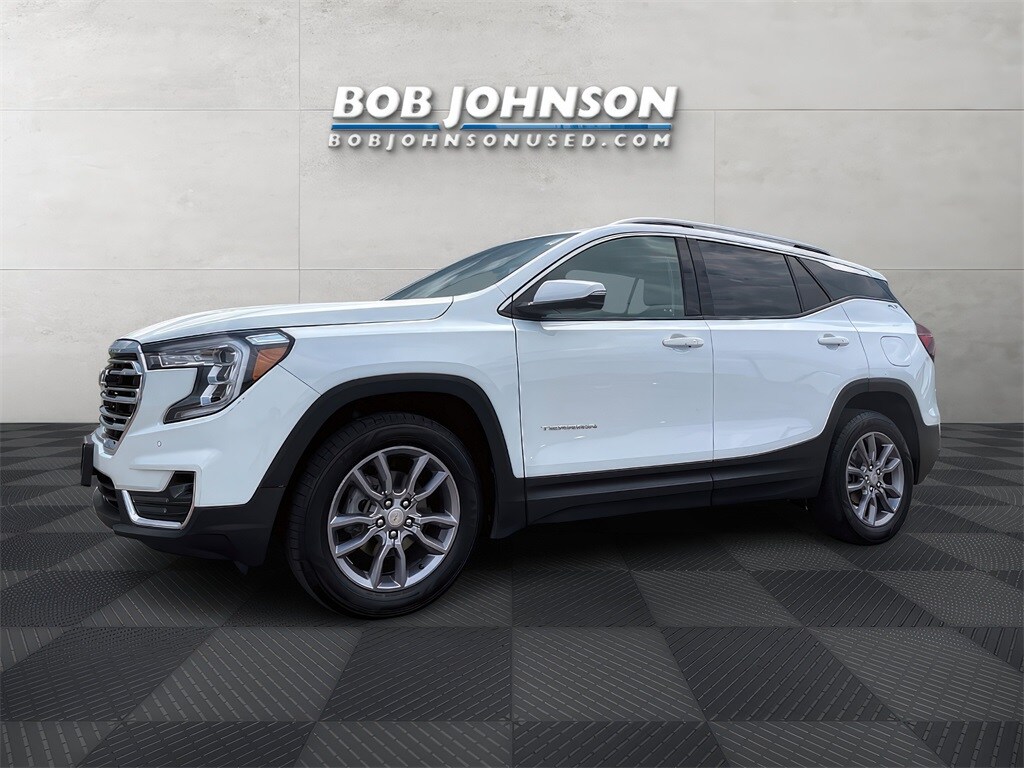 2023 Gmc Terrain SLT photo 3