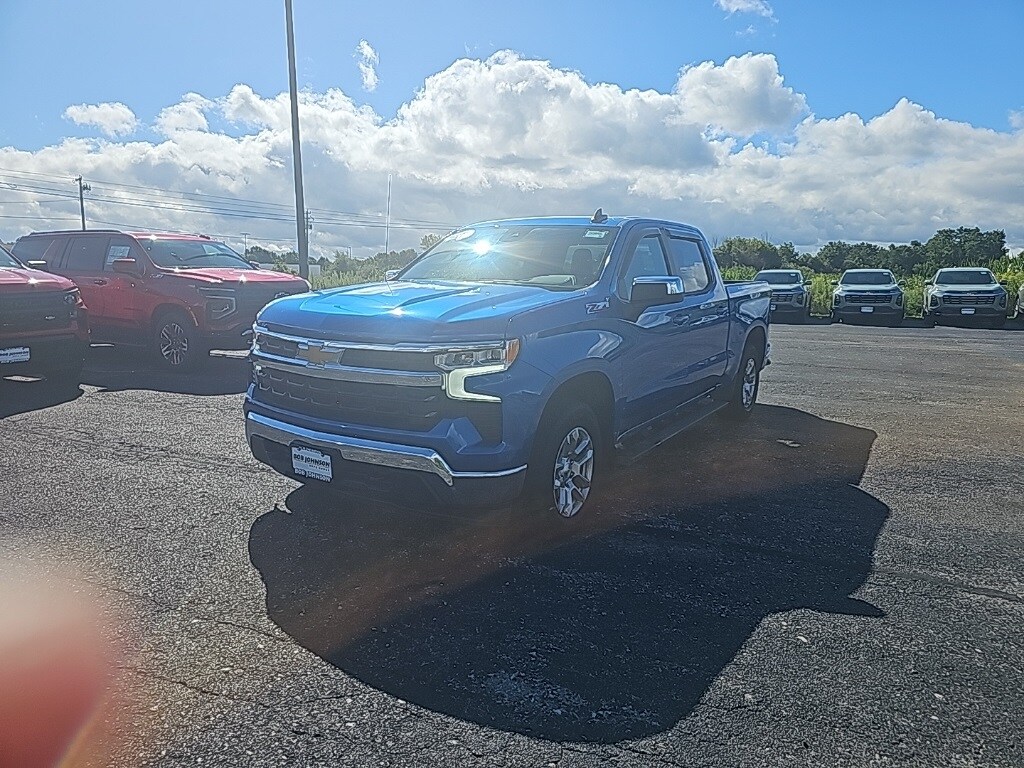 2022 Chevrolet Silverado 1500 LT1 photo 4
