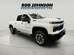 2024 Chevrolet Silverado 2500HD Custom Truck