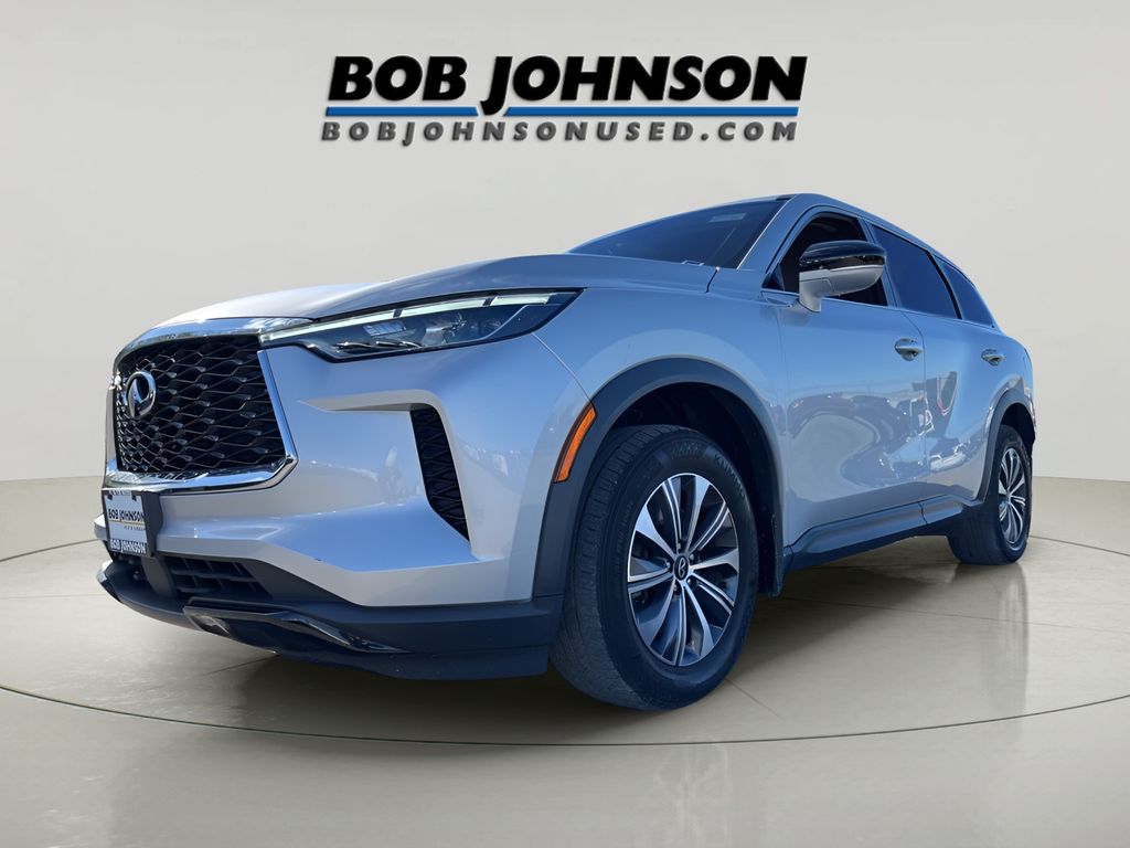 2022 Infiniti QX60 Pure photo 3
