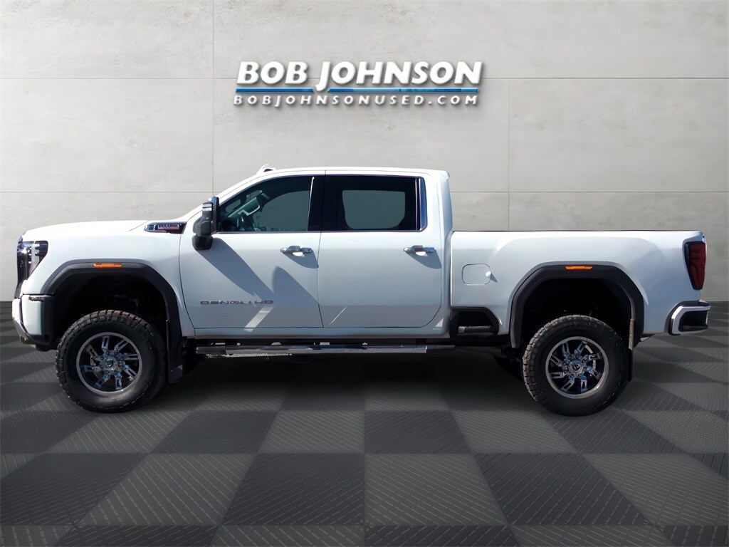 2024 Gmc Sierra 3500 HD Denali photo 4