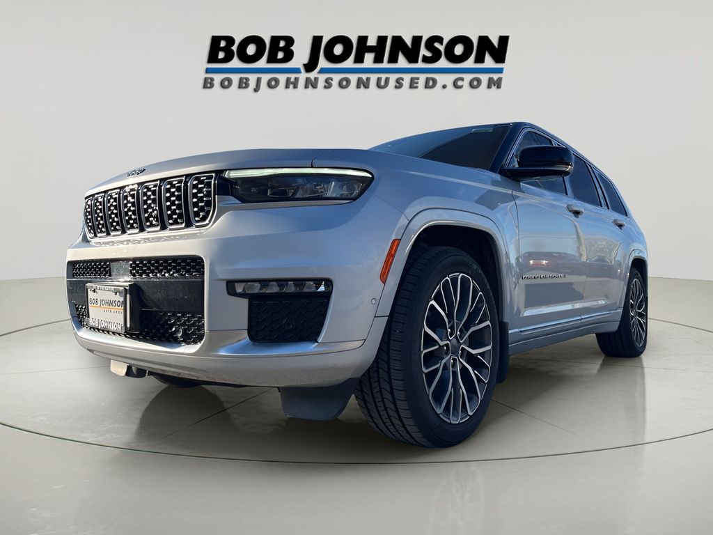 2023 Jeep Grand Cherokee L Summit photo 3