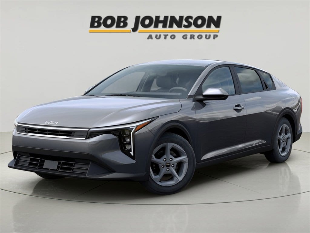 New 2025 Kia K4 LXS Sedan