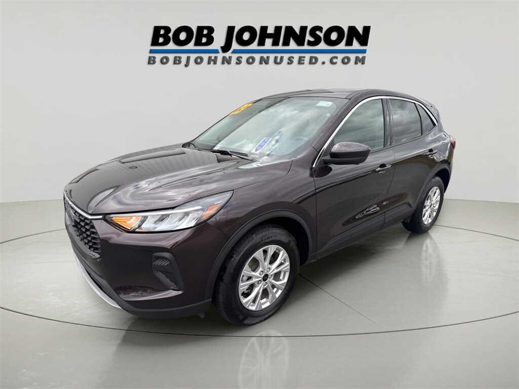 2023 Ford Escape Active photo 3