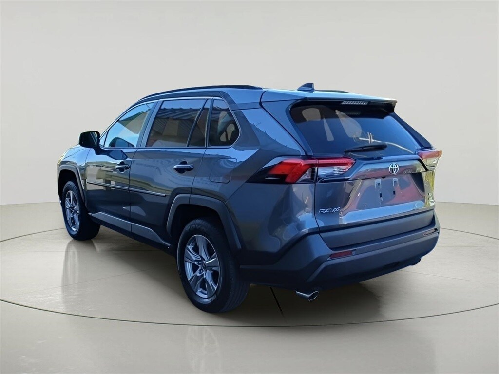 Used 2022 Toyota RAV4 XLE SUV
