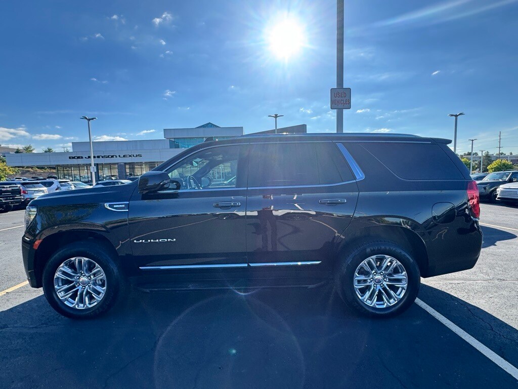 2022 Gmc Yukon SLT photo 4