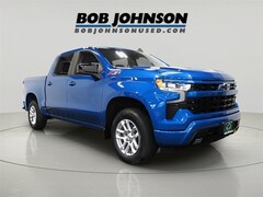2022 Chevrolet Silverado 1500 RST Truck