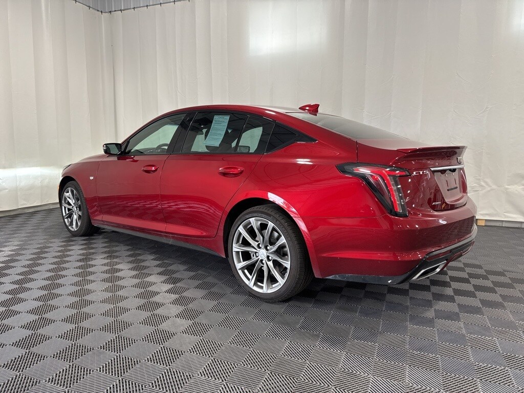 2024 Cadillac CT5 Sport photo 2