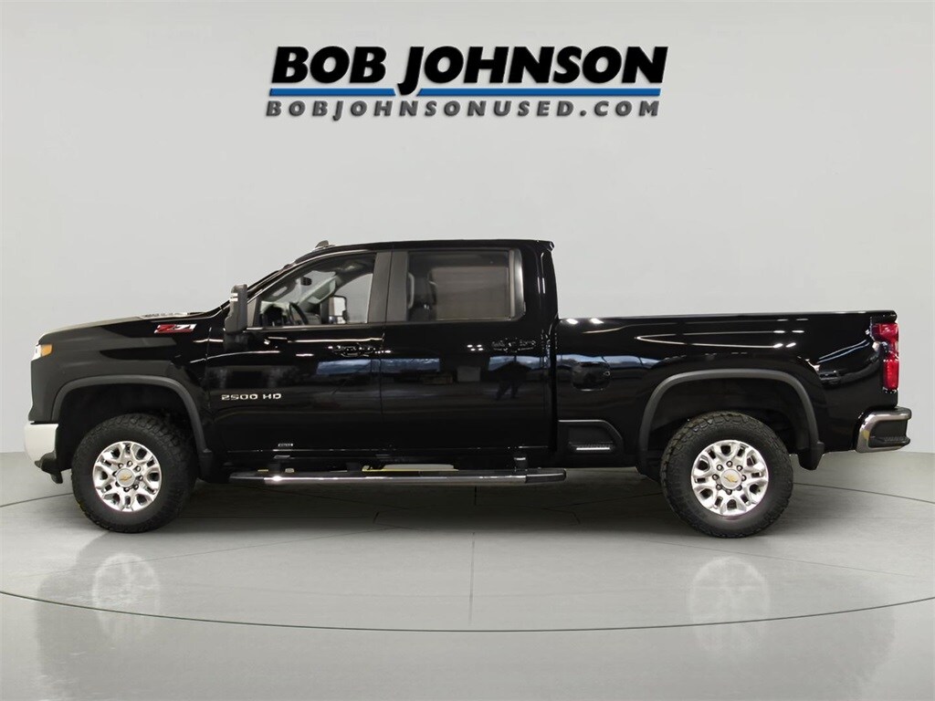 2024 Chevrolet Silverado 2500HD LT photo 4