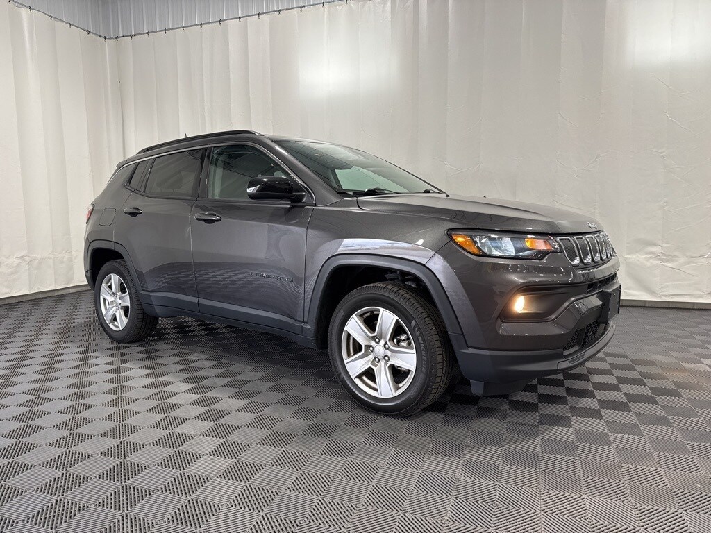 Used 2022 Jeep Compass Latitude SUV