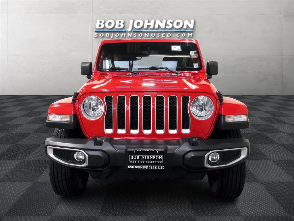 2023 Jeep Wrangler Sahara photo 3