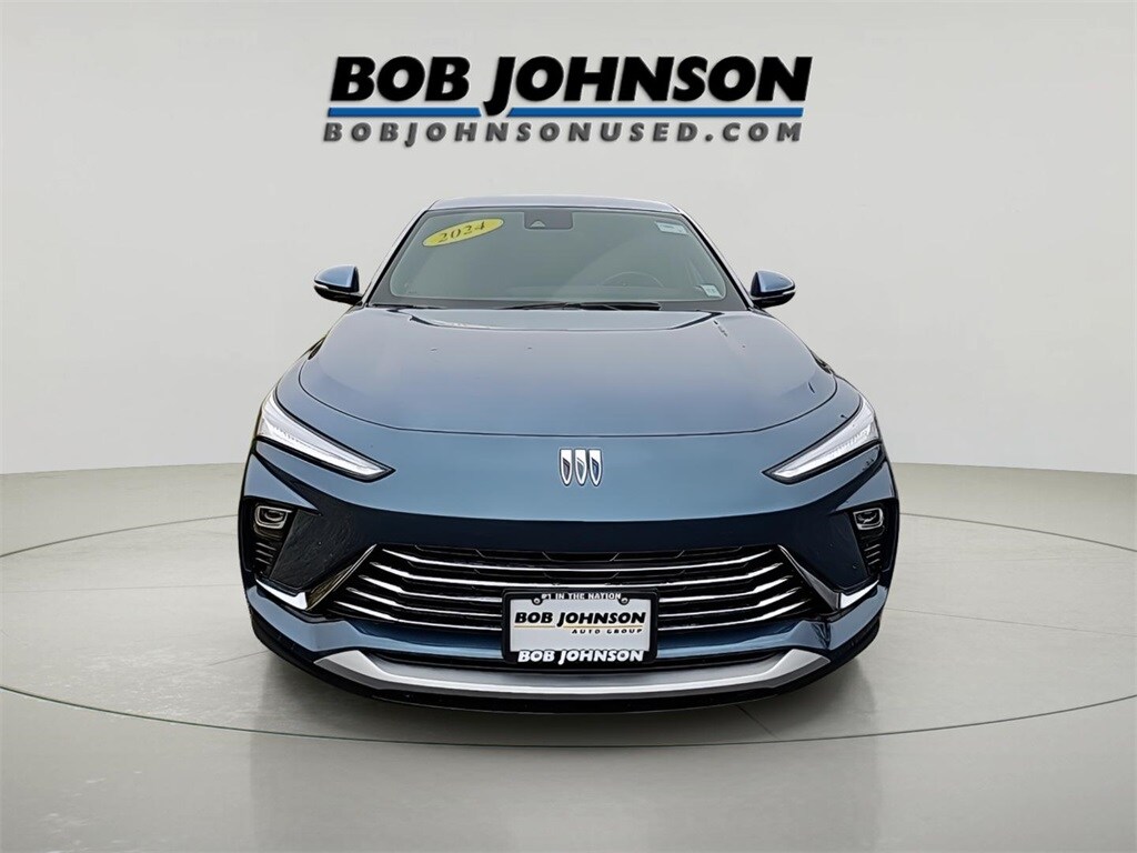 2024 Buick Envista Preferred photo 2
