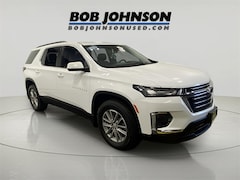 2023 Chevrolet Traverse LT SUV