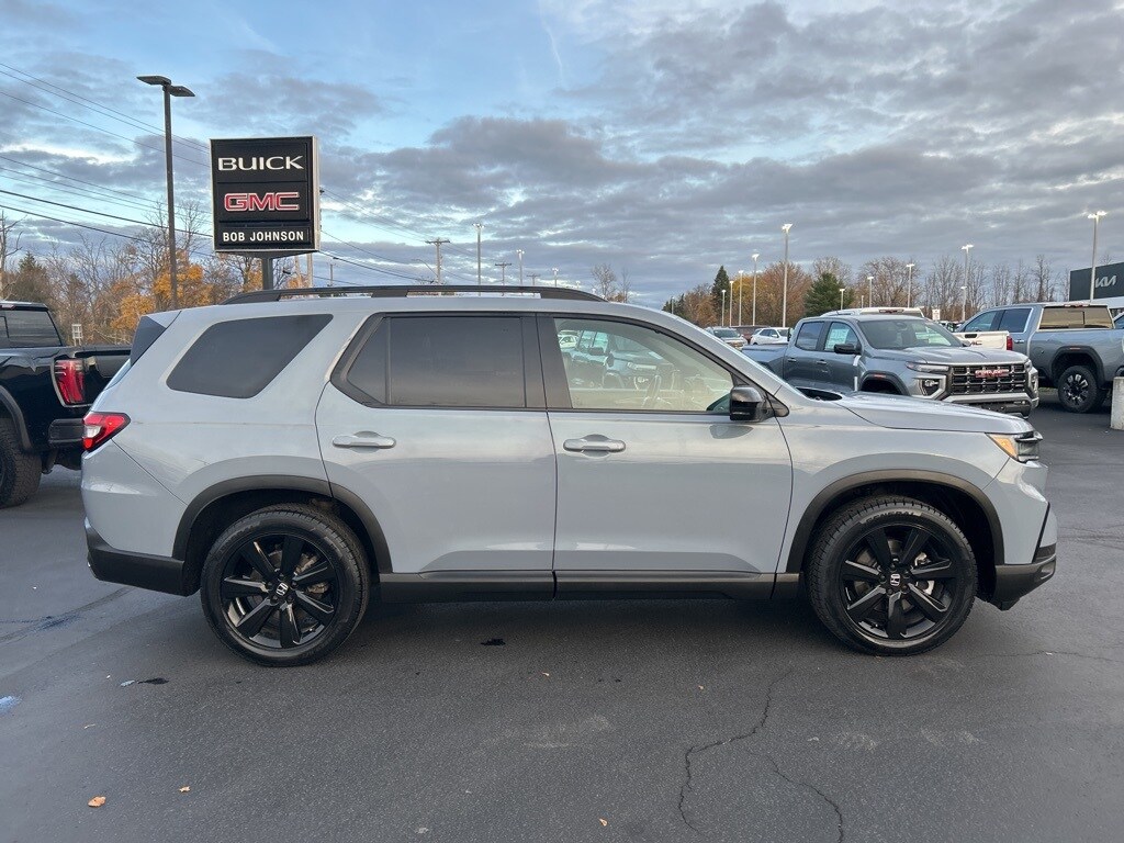 Certified 2025 Honda Pilot Black Edition SUV