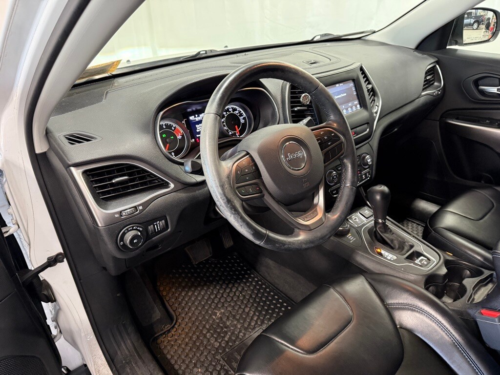 Used 2019 Jeep Cherokee Latitude Plus SUV