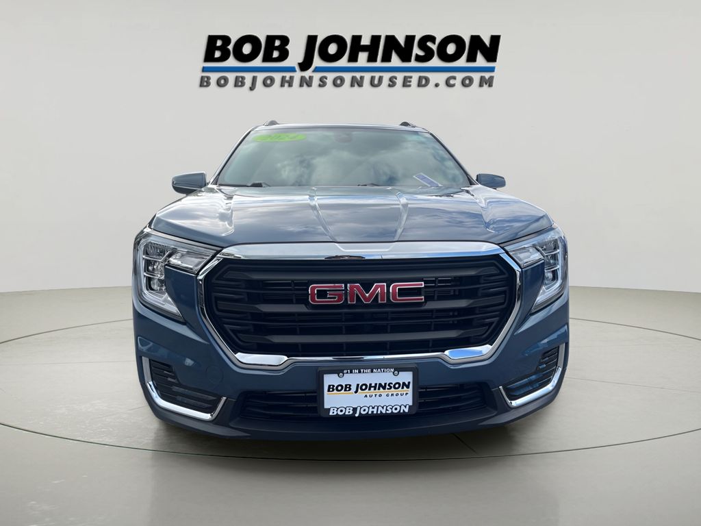 2024 Gmc Terrain SLE photo 2
