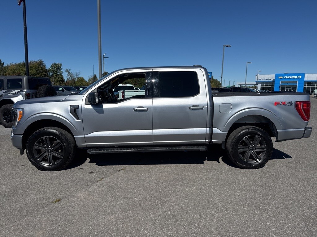2023 Ford F-150 XLT photo 4