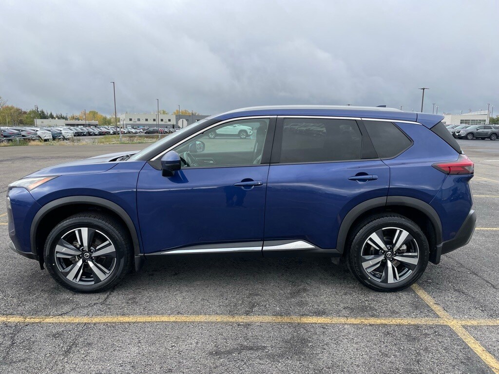 2021 Nissan Rogue SL photo 3
