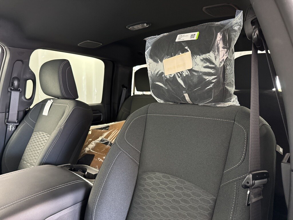2025 Ram 2500 Big Horn photo 3
