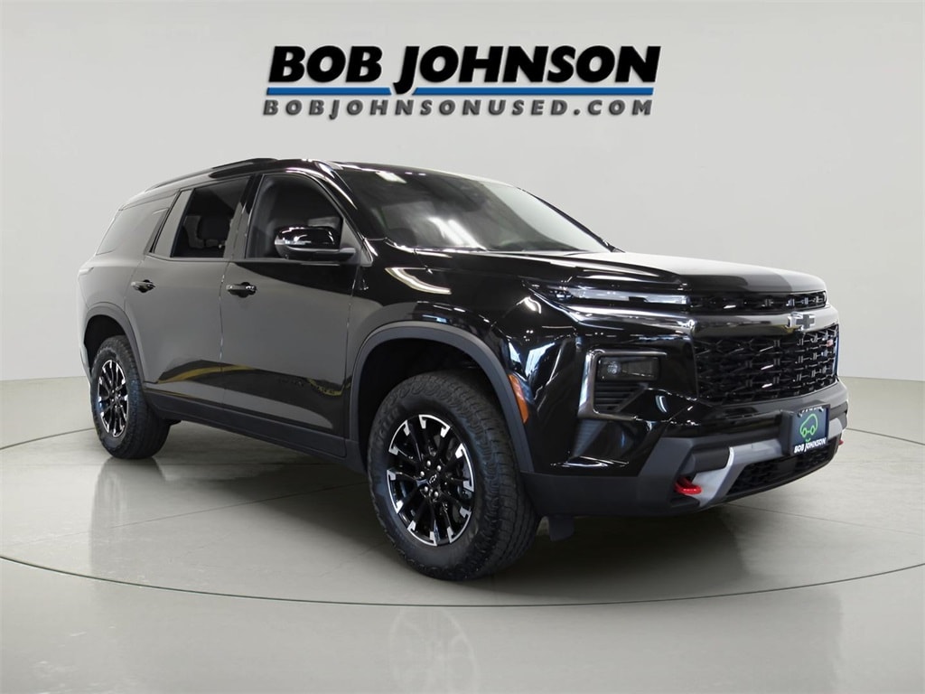 Used 2024 Chevrolet Traverse Z71 SUV