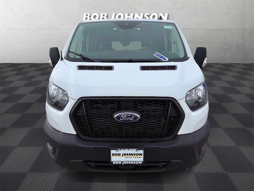 2023 Ford Transit photo 2