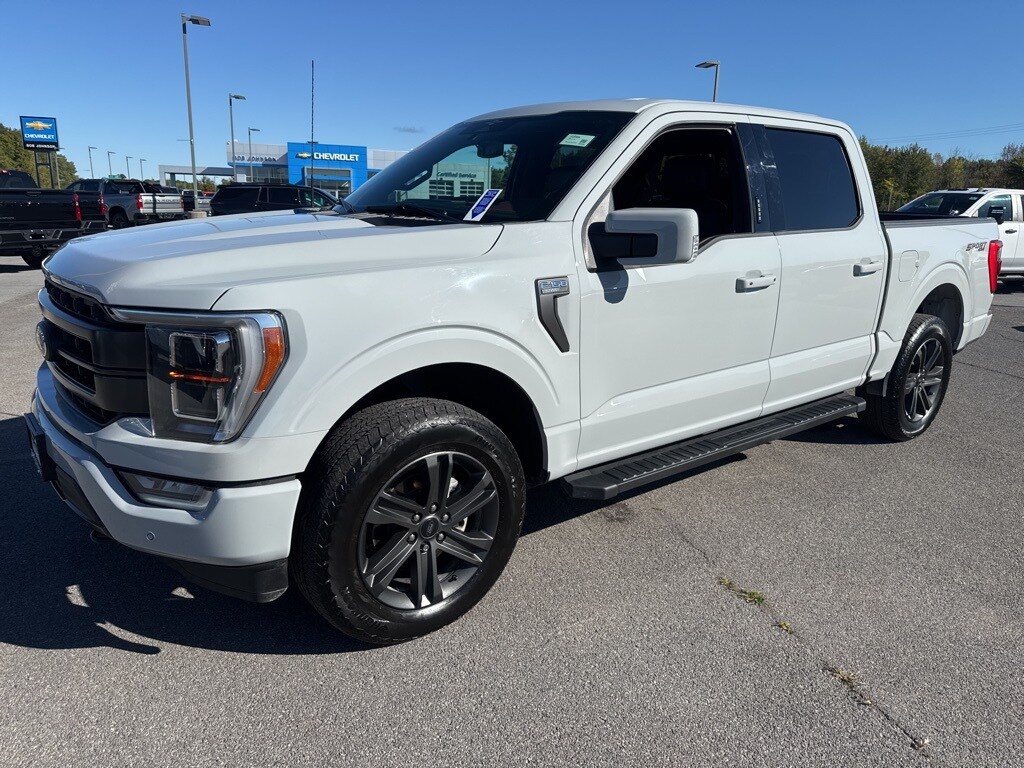 2023 Ford F-150 Lariat photo 3