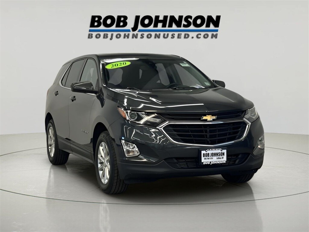 2020 Chevrolet Equinox LT photo 3