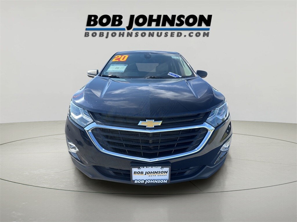 2020 Chevrolet Equinox LS photo 2