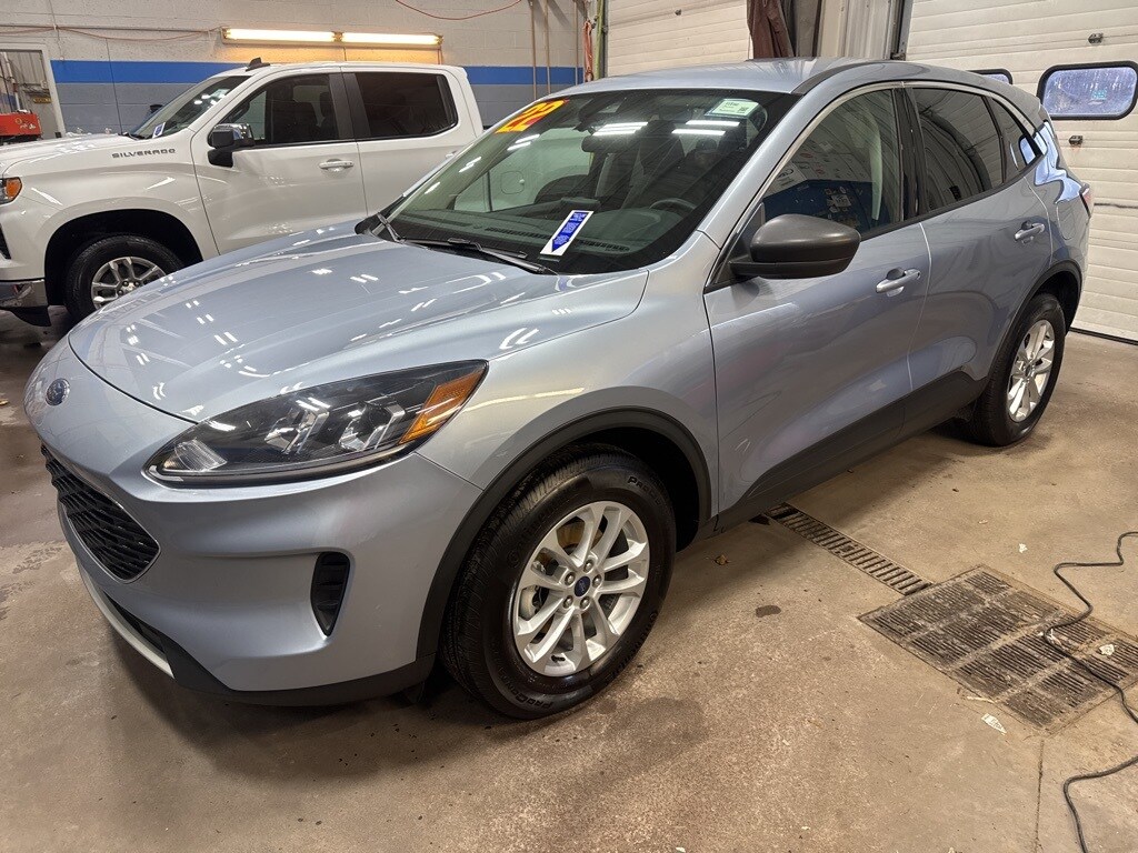 Used 2022 Ford Escape SE SUV